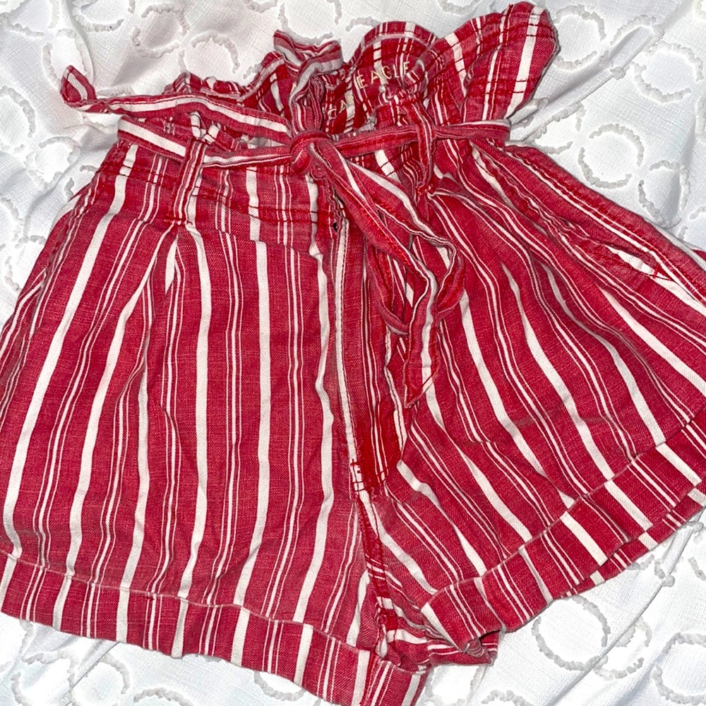 American Eagle striped red shorts
